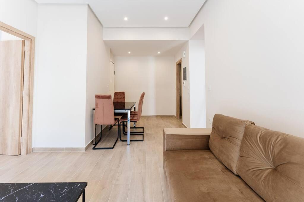 Comfy Apartment Near Acropolis Афины Экстерьер фото